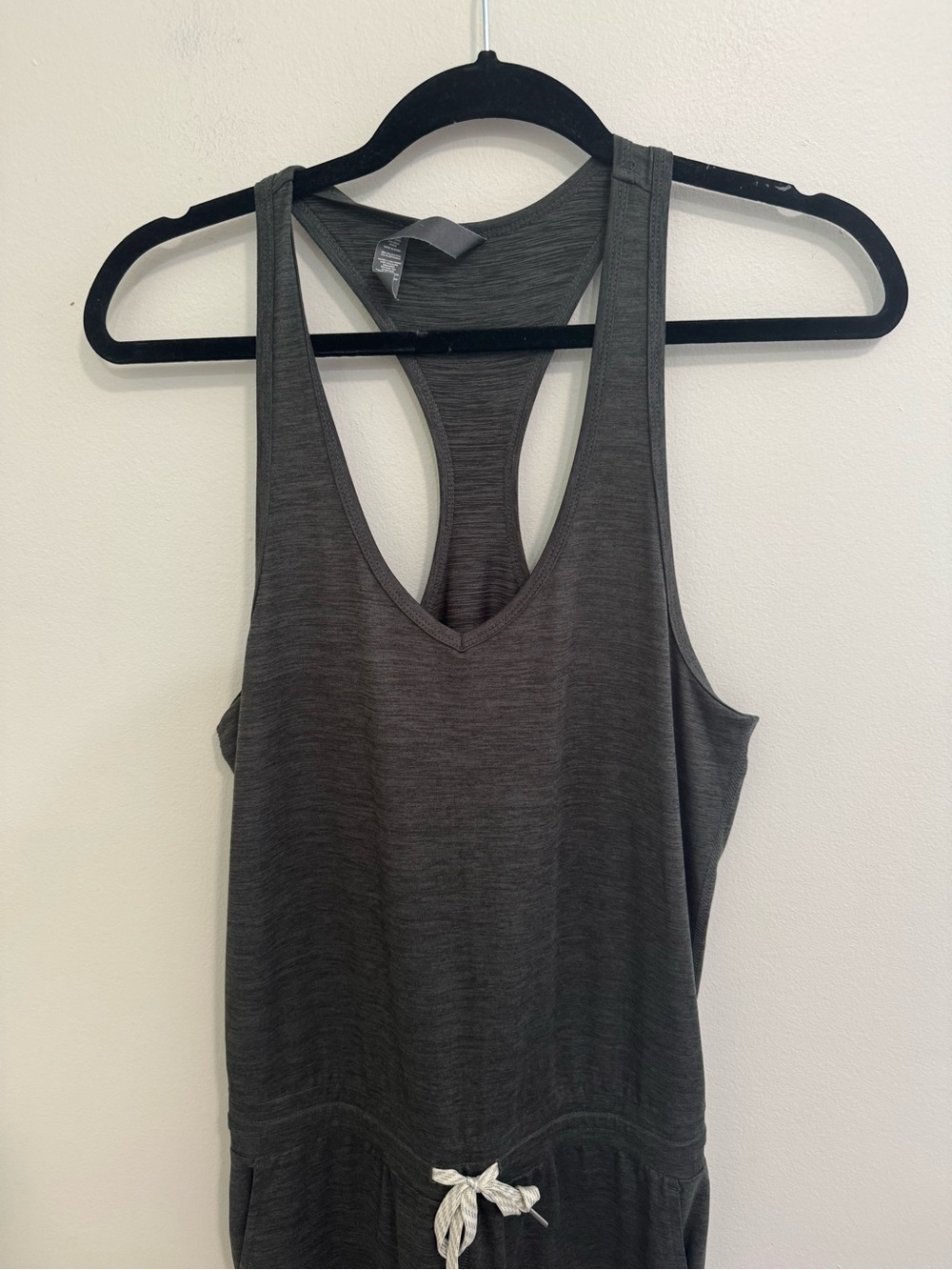 Vuori Lux Jumpsuit in Charcoal Heather - Picture 6 of 7